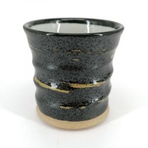 Japanese tea cup in raw ceramic flared, black - TEKUSUCHA